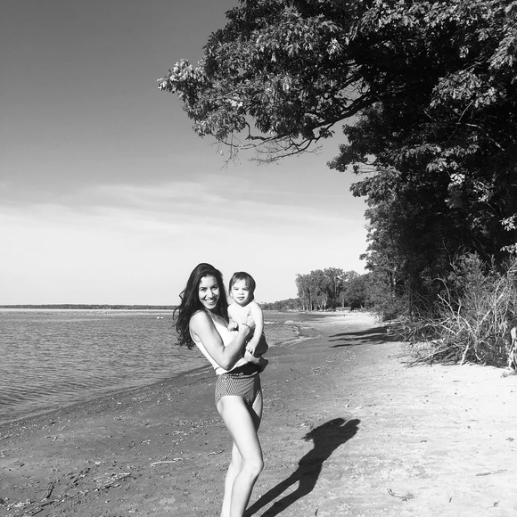 Meet your Posher, Chloe - Picture 1 of 1